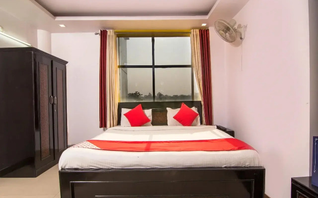 Surya Continental Hotel by OYO Rooms