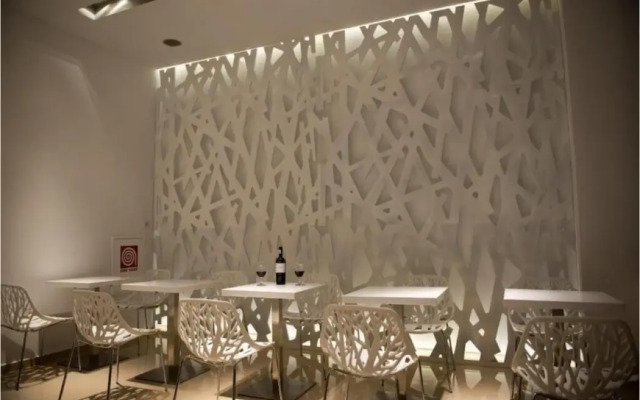 Bianco Hotel