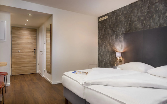 Signature East Hotel Apartment