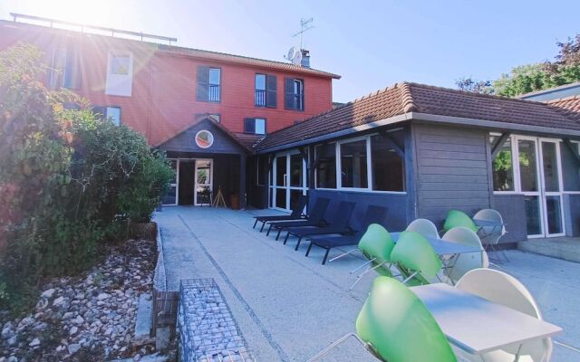 Enzo Trappes by Kyriad Direct