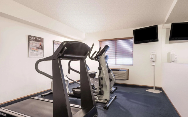 Best Western North Side Inn