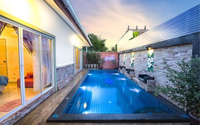 Baan Jing Jai HuaHin Pool Villa