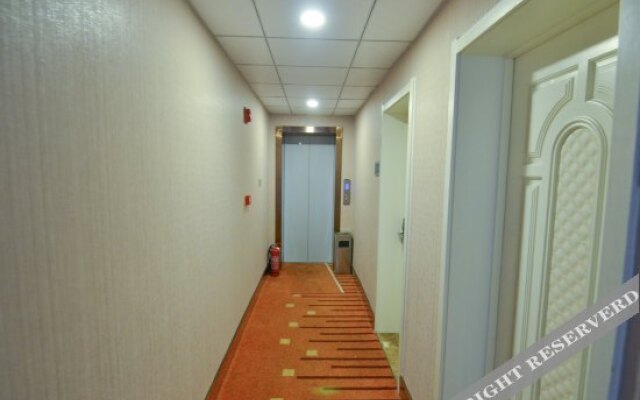 Dalian Fengya Boutique Hotel (Airport Ganjingzi District Government)