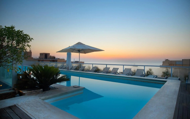 The George, Urban Boutique Hotel