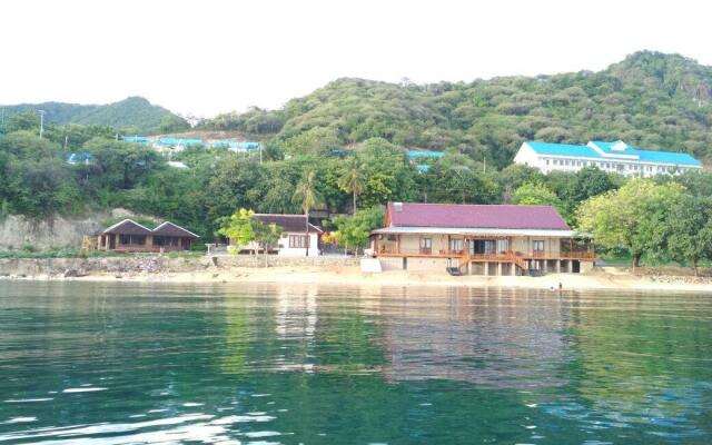 century beach resort gorontalo