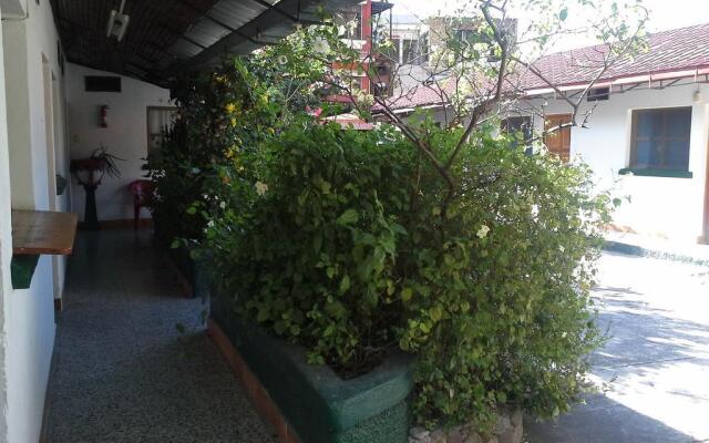 Hotel Bungalows Dos Americas