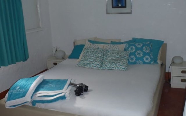 House With 4 Bedrooms in Alvor, With Wonderful sea View, Furnished Gar