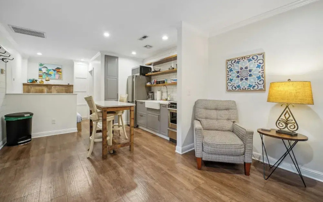Downtown Wilmington Studio in Historic District!