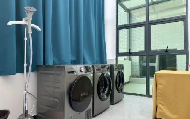 Haiyi Fino Hotel Jingmen People's Wanfu International Trade City Branch