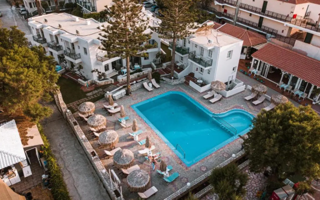 Troulakis Beach Hotel