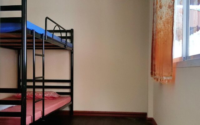 Bangkok Legend Guesthouse