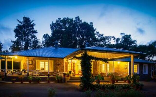 Monica Garden Bungalow