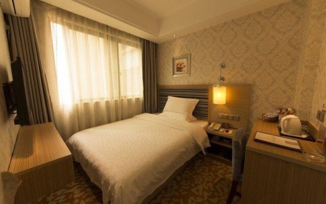 Yake Hotel