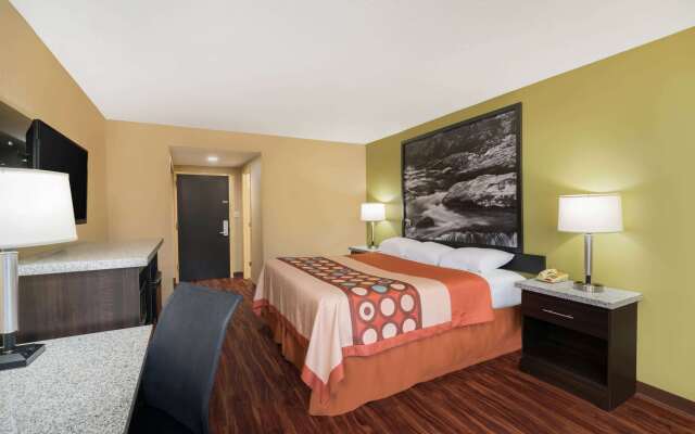Super 8 by Wyndham Raleigh North East