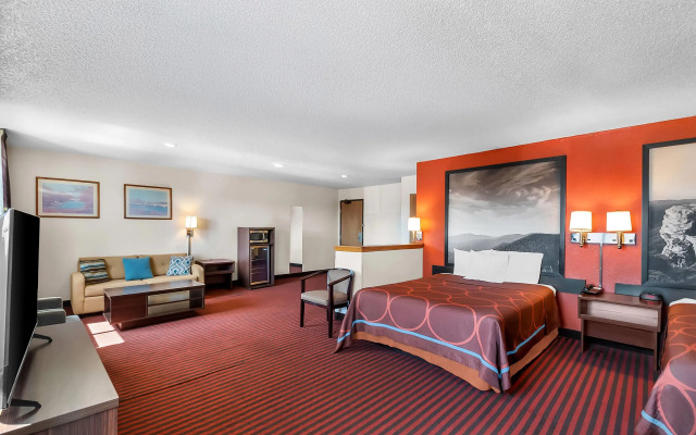 Super 8 by Wyndham Dumfries/Quantico