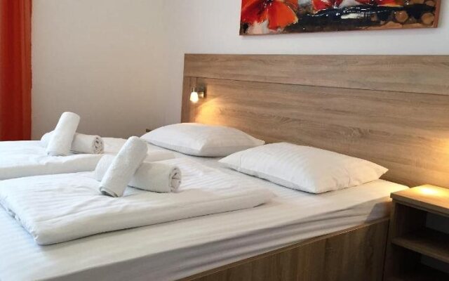 Rooms & Pansion Odmor