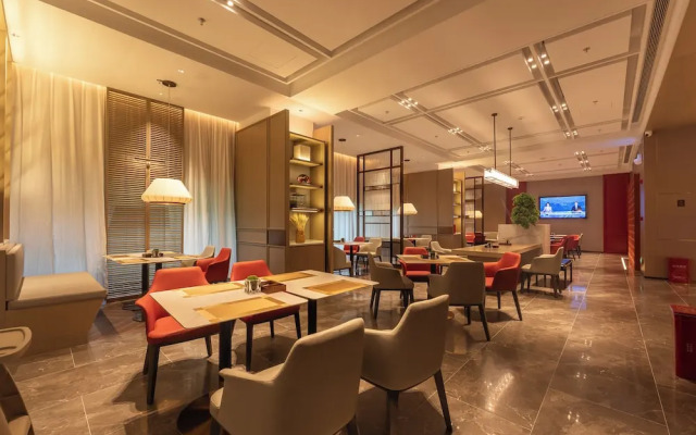 ECHENG Hotel, Jianghan Road Pedestrian Street, Wuhan River Beach