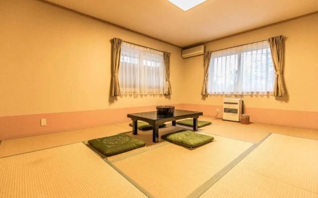 Petit Hotel Enchante