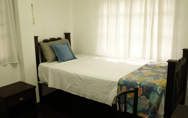 Tiptopthai House