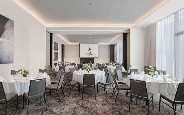 Seda Abreeza - Newly Renovated