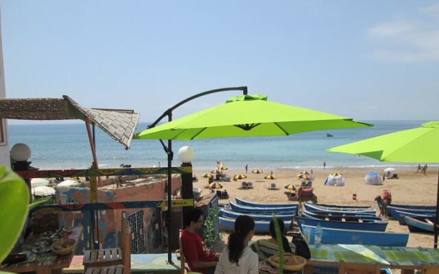 Tazerzit Hostel-Restau
