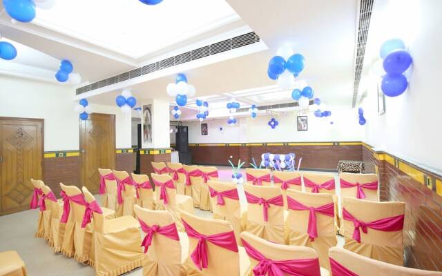 OYO 14324 Hotel towns pride