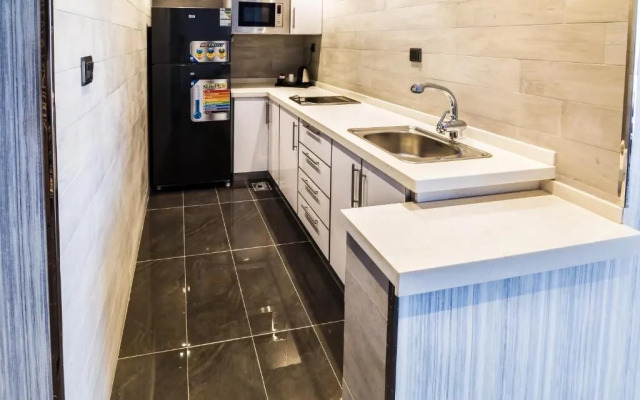 White Diamond 3. Al Nuzha