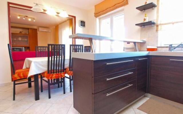 Apartment Kapelica 870