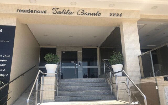 Apto Pé na Areia