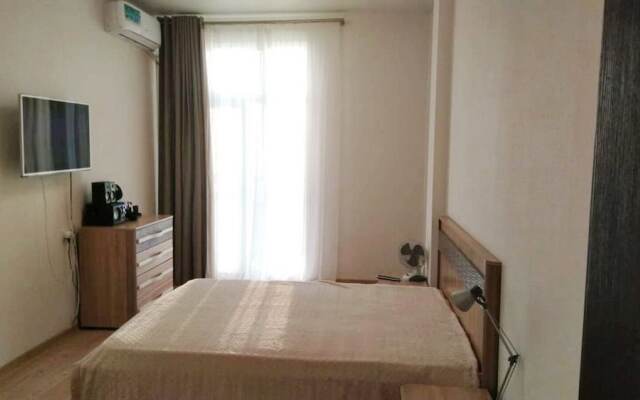 Апартаменты на ул. Комарова, 58-218