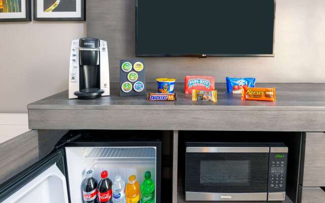 Hampton Inn & Suites Kansas City-Country Club Plaza