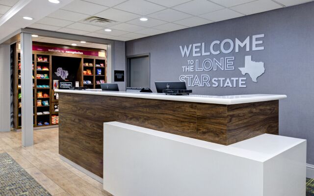 Hampton Inn & Suites Nacogdoches