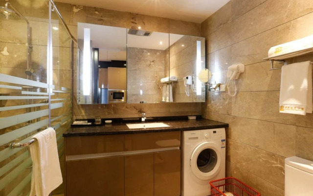 Pengman International Apartment Hotel