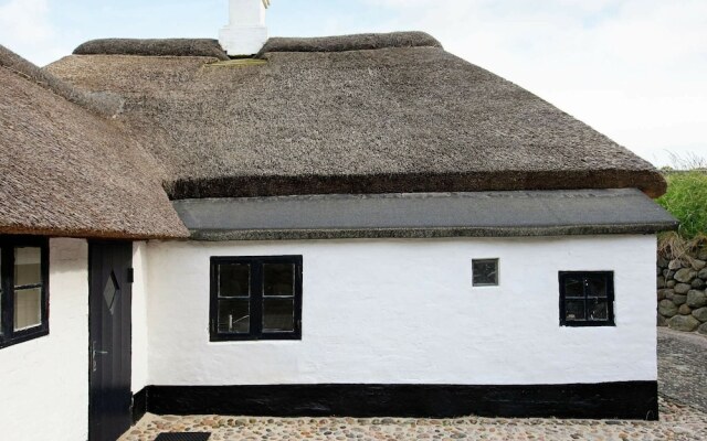Rustic Holiday Home in Løkken near Sea