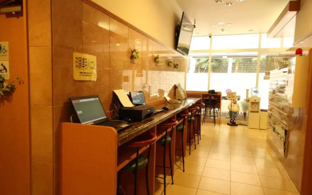 Toyoko Inn Tokyo Tameike-sanno-eki Kantei Minami