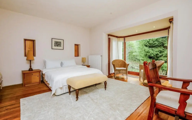 Spacious Private Villa With Pool in Sile
