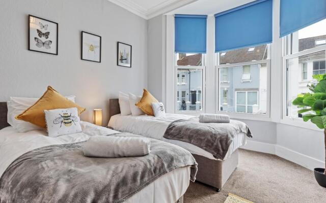 Hove Actually House | By My Getaways