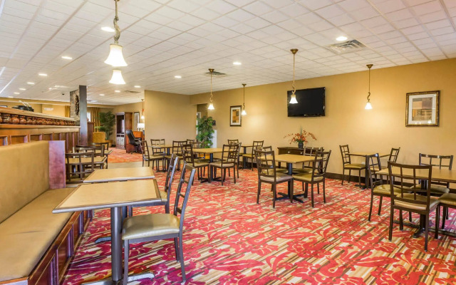 Comfort Suites Commerce