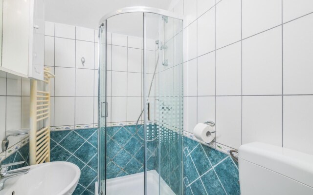 Stunning Apartment in Njivice With 1 Bedrooms and Wifi
