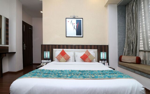 OYO 3194 Hotel Dayal International