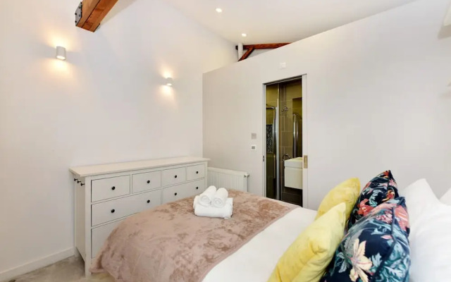 Stanhope Mews Style - 4sms