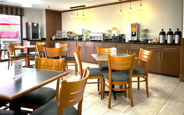 Quality Inn & Suites