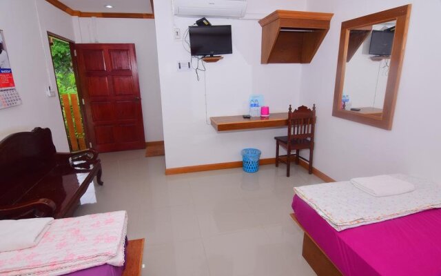 Paktraporn Resort
