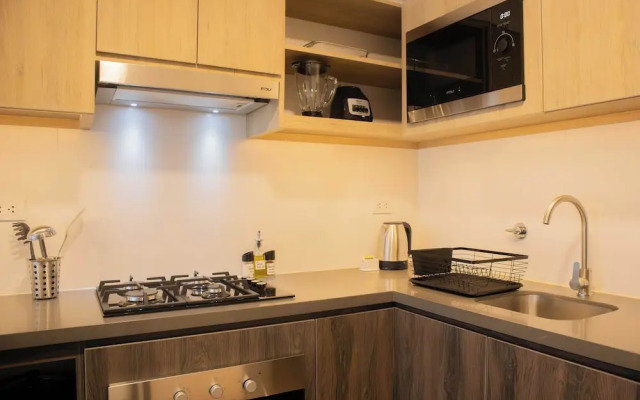 w Peaceful 1BR w/ Perfect Balcony in Miraflores
