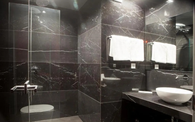 Madison Hotel & Suites - Adults Only