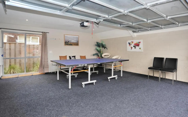 Regents 94B - Christchurch Holiday Homes