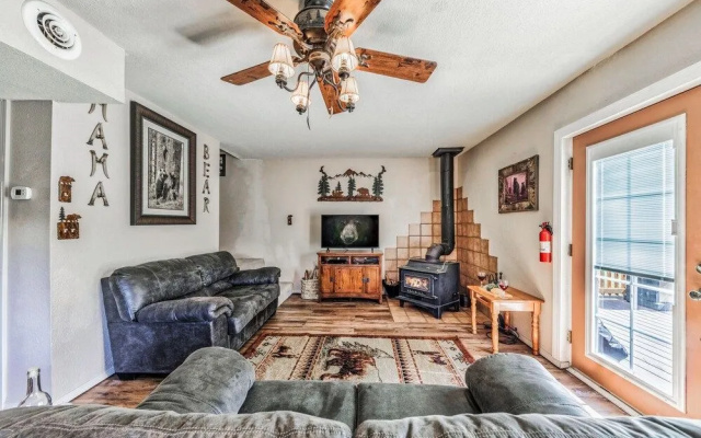 Mama Bear's Den by Ruidoso Vacation Rentals