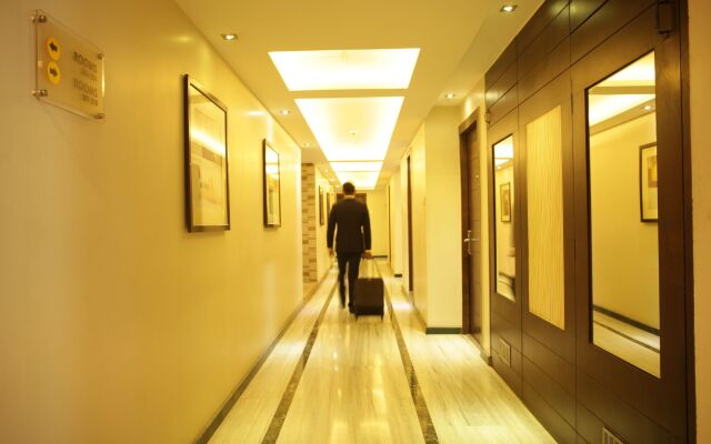 Hotel Surya Royal