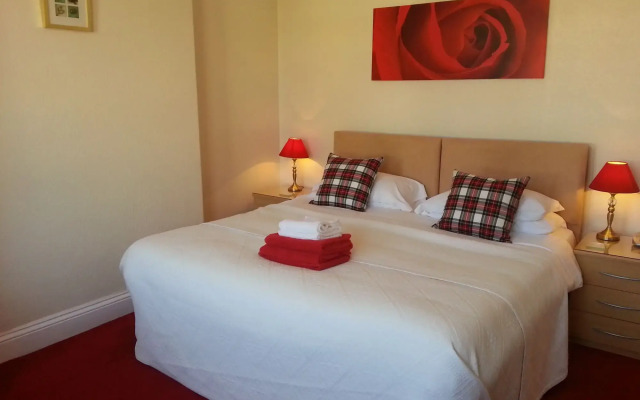 Montrose Guest House