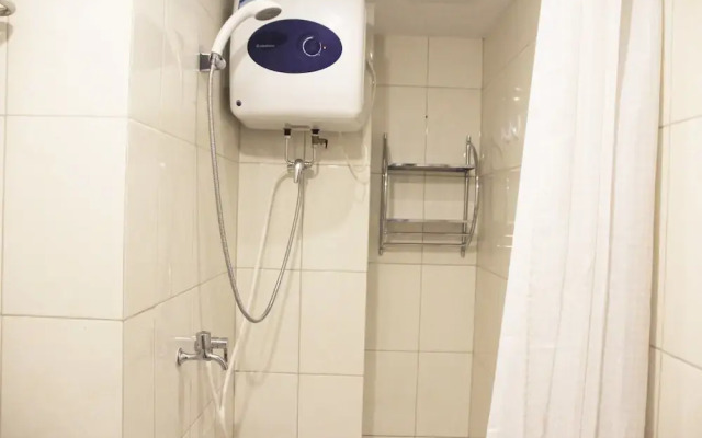 Deluxe and Comfortable The Springlake Summarecon Apartment